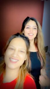 Yamini Singh Instagram - Lalka T-shirt wa wala 🔥🔥🤘🏻🔥🔥
@yaminisingh_official 
 @khesari_yadav