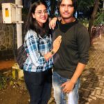 Yamini Singh Instagram - Happiest birthday to my dear friend,a great supporter and very sweet girl with positive soul @yaminisingh_official. May god bless you 😊😊 cheers 🥂 ❤️