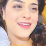 Yamini Singh Instagram - Haa yahi toh saccha pyaar hai bawaaaa😂❤️ #trending #yaminisingh