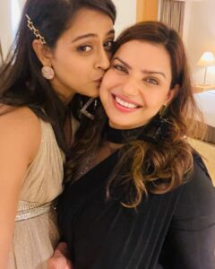 Yamini Singh Instagram - Happy birthday darling @yaminisingh_official I wish you  greater achievements, exciting opportunities and abundant success. May this birthday mark the beginning of a new chapter filled with joy, fulfillment and countless blessings. Happy birthday and keep shining my entertainment 😘😘😘😘😘🎂🎂🎂🎂🎂