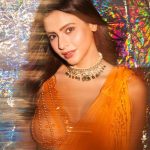 Aamna Sharif Instagram - A saree girl forever ✨ . . . . . . Jew @golecha_jewels Bag @judithleiberny @mukeshpatilmakeup @chettiarqueensly @visualaffairs_va