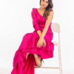 Aarthi Subash Instagram - Slay in your lane 💭 Lens @gk_.photography._ Makeup @makeupbhavani Designer @devyash_designs #aarthisubash #modellingphotoshoots #suntv #designeroutfit #foreverslaying #modelling #southindian #stylingtips Chennai, India