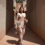 Aashna Shroff Instagram - ☀️🤍 wearing @payalsinghal