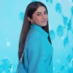 Aashna Shroff Instagram - So excited to share with you that @cerave.india is finally here!! I attended the launch recently where I got a ton of first hand knowledge from dermatologists on how ceramides and CeraVe’s patented MVE technology help keep our skin hydrated and nourished for a longer period of time. As someone who has extremely dry skin, I’m so happy I got to to learn more about the science behind CeraVe’s dermatologist recommended products and got to try them out for myself! If you haven’t tried them yet, get your hands on them now at Nykaa, Apollo, Pharmeasy and 1MG and #DoItLikeADerm! . #AD #Ceramides #DOITLIKEADERM #HealthySkin #CERAVE #YOURDERMATKNOWSBEST #CeraVePartner #IncollaborationwithCeraVe #CeraVeSkincare
