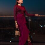 Aashna Shroff Instagram - sorry not sorry for the spam lately, I have a lot of pending content to share with you 🙊 and this @nirmooha look has got to be my fave!🖤 glam @aafreenmakeupandhair shot by @assd_khan