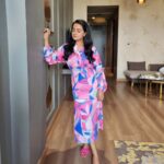 Aastha Chaudhary Instagram – Weekend vibes 🌸💖
#goodvibesonly 

Wearing- @neofaaofficial 
Location- @nestjaipur Jaipur, Rajasthan