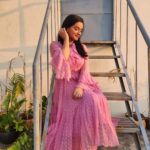 Aastha Chaudhary Instagram – On Wednesdays we wear pink 💗 🌸
#happyday #goodvibes #pinkismycolor 

Wearing – @seedsoffusion_india 

#indianbrands #indiandesigners #supportsmallbusiness #shoplocal #seedsoffusion #aasthachaudhary