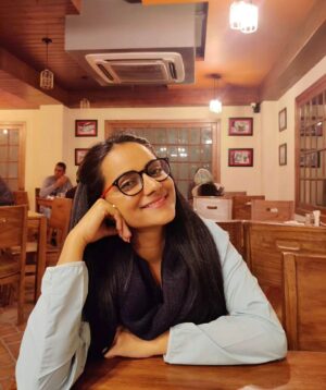 Aastha Chaudhary Instagram - Hello November 🍁🕊