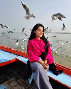 Aastha Chaudhary Instagram - My soul has been nothing but a day- dream so far 🌸💖