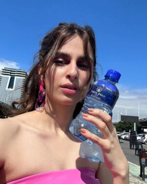 Aisha Ahmed Instagram - .
Since I’ve been MIA here’s an extra dose of me-here there errwhere 🌤️
1- Budapest 
2- Bombay 
3- Cape Town 
4- Vienna