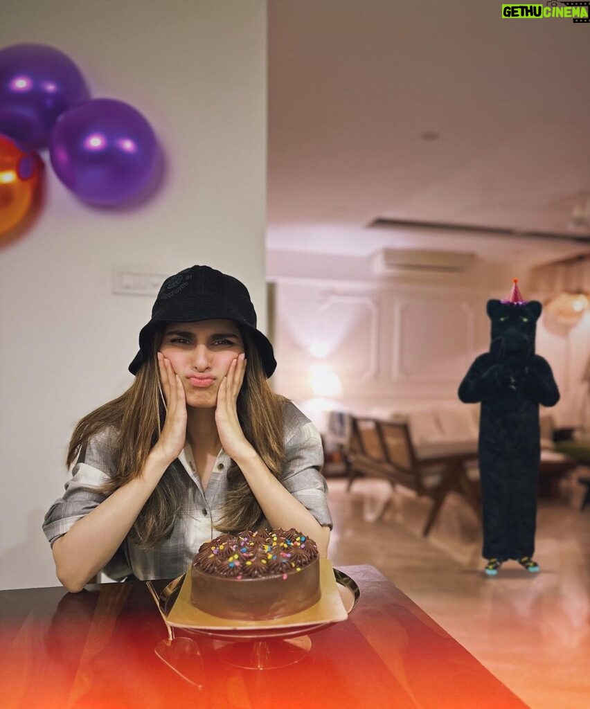 Aisha Ahmed Instagram - . No, you can’t be more dramatic than me while I sit here and celebrate your birthday with my favourite cake PUMA! 🤭 Celebrate PUMA Birthday Bash this year at PUMA.com, App & Stores. Grab some birthday treats & special return gifts too 🎁 #PUMABirthdayBash #Ad
