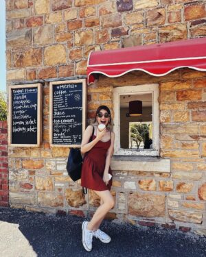 Aisha Ahmed Instagram - . 
A day in Cape Town 🫶🏼
My heart is so full, uff what a beautiful city & such warm, happy & welcoming people. Planning my holiday already ☀️
P.S- PINGUUUUU & SEA OTTERS & ICECREAAAAAAM 🤭