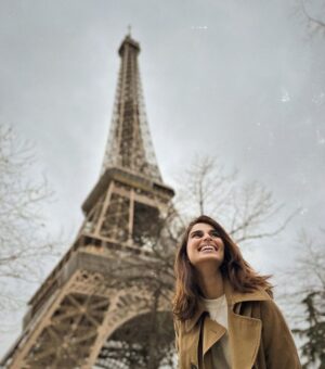 Aisha Ahmed Instagram - .
Eiffel Tower will always be remembered w Natalie Portman 🤭