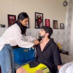 Aishwarya Khare Instagram - Door lock karna bhool Gaya tha 🤣🤣🤣 #reels #rishmi #funnyreels