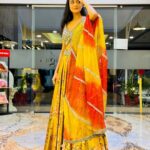 Aishwarya Khare Instagram - ♥️💛 @aishwarya_khare . . Styled By:- @nehaadhvikmahajan 👗Outfit:- @neerusindia