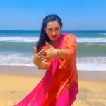 Aishwarya Pisse Instagram - #draftedreel😅✨❣️ #latetodtrend😜🤞😎🤩🤘🤭 #beachreels🏖️ #shootmode #mukkupudakaserial #zeetvserial #zeeteluguserials