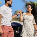 Aishwarya Pisse Instagram - Happy 3rd year wedding anniversary my love… This 3 year a lot of experience and a lot of lessons I learnt with u, life is more sweeter more bigger with u….let’s explore more and more things together with love and care…..love u my hubby❤️❤️❤️❤️ @harivinay_