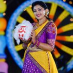 Aishwarya Pisse Instagram - Flame all ur negativity and bad memories and welcome first festival of the year with great joy….Happy Bhogi to all… Outfit: @eiraa.fashions Pc: @paulino_pictures #zeesankranthisambaralu #zeeteluguevents #zeetelugu2023 #sankranthi #sankranthivibes #firstfestivaloftheyear Hyderabad