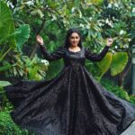 Aishwarya Pisse Instagram - Nazar na lage🧿🧿🧿 On the occasion of Zeetelugu Kutumbam awards 2023… Outfit👗: @sarika_designer_studio Pc 📸: @maturi_venky Hair makeover: @hairstylesworld_by_likhitha Hyderabad
