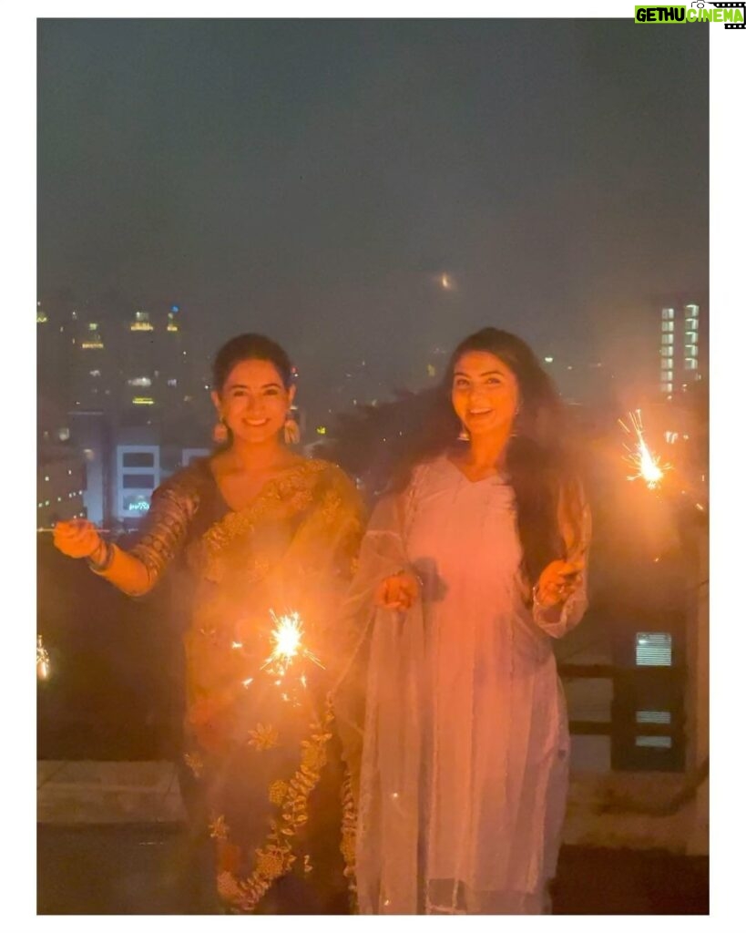 Akshata Sonawane Instagram - My late Diwali post: This Diwali was away from home and it was just..well.. HOME ❤ I celebrated the festival with the love of my life, with my future in-laws and friends turned family, nothing could have made it more festive ✨ Cleaning MY house for Diwali, lighting it up, elevating the decor with my small flower rangoli, performing the poojas while my mother-in-law explaining the Telugu Rituals, celebrating with my new family, attending an amazing Diwali party hosted by @rashi.real , vibing on Bollywood songs and lighting up some sparkles cuz I hate crackers lol.. the day was so long and yet went by pretty quickly! But my favourite part of the day was driving back my boo and him playing loud songs for me, both of us singing our hearts out. I watched him shed few happy tears while he told me how this is his dream come true 🥺 It was 3 am when we reached home and I made dosas for him cuz he was hungry. CORE MEMORY 🫶🏻 It’s so beautiful sometimes you do these little things not knowing you are creating your own little rituals. So many firsts this year, but the first Diwali celebration at my new house with my new family holds a special place in my heart! ❤ Hyderabad