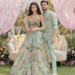 Alanna Panday Instagram - Tropical Rainforest couture by @rahulmishra_7 for our Tropical Oasis Mehndi 🌿 🦜🦒 Shot by @thehouseontheclouds Styled by @stylebyami Jewellery @shriparamanijewels