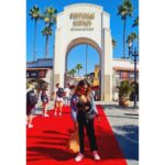 Aleeza Khan Instagram - Hollywood!!!! Where dreams Come true .... LOS ANGELOS CALIFORNIA.📍 YES I SAW A DREAM , AND I MADE IT COME TRUE. SINCE CHILDHOOD ALWAYS BEEN A FAN OF HOLLYWOOD MOVIES AND TV SHOWS. FROM BEING AS OLD 5YRS OLD TILL DATE. WHO SAYS DREAMS DONT COME TRUE... IF YOU HAVE THE COURAGE TO DREAM BIG AND MANIFEST IT EACH DAY AND NIGHT. IT TAKES QUITE A LONG PROCEDURE .. BUT IT DOES COME TRUE AGE NO LIMITS!!! TOTALLY BLESSED !! SPEECHLESS OUT OF WORDS .!!! SUPER EXCITED FOR THE @unistudios .WHAT A WONDERFUL DAY OUT AT THE STUDIOS. WORTH EVERY PENNY. TIMINGS 9AM TO 6PM ITS A HUGE PROPETY TAKES UR ENTIRE DAY !!!! STARTS FROM 100$ goes upto 170$ ( FOR GENERAL ENTRY) AND 200$ to 250 ( EXPRESS PASS SINGLE ENTRY TO UNLIMITED PASS) #TIP: EITHER START EARLY / OR IF U DONT WANNA WASTE TIME IN WAITING TAKE TYE EXPRESS PASS. #TIP: STARTS AT 9AM , ITS A HUGE PLACE, TO EXPERIENCE EVERYTHING AND NOT MISS OUT ON ANYTHING START UR DAY EARLY ..EARLY AS 7AM FINISH UR BREAKFAST AND GET READY AND LEAVE BY 8AM. TO BE THERE SHARP BY 9AM. FOOD WATER BOTTLES CAN BE TAKEN INSIDE, INCASE IF YOU WANNA SAVE UR EXTRA BUCKS AND TIME, CARRY UR OWN FOOD. OTHERWISE, FOOD, RESTAURANTS, COFFE SHOPS,UR FAVOURITE STARBUCKS TOO... EVERYTHING IS AVAILABLE INSIDE.SHOPPING FROM UR FAVOURITE MOVIE STORES US ALSO AVAILBLE. ABSOLUTELY 💯 💯 💯 MEET ALL UR FAVOURITE CHILDHOOD CHARACTERS, FAVOURIYE MOVIE SETS , RIDE EXPERIENCE, THEME PARKS, ETC. EVERYTHING AT ITS BEST!!! FROM TRANSFORMERS TO HARRY POTTER,FROM THE MUMMY TO JURASSIC WORLD , TO NINTENDO WORLD, SUPET MARIO BROS, NINJA TURTLE . FROM HOGWARTS TO SIMPSONS, SCOOBY DOO ,TO KRUSTYLAND, EVERTHING WAS JUST SO PERFECT !!! MEETING MY FAVOURITE TRANSFORMERS SHAKING HANDS TO DANCING WOTH THEM , MADE MY DAY 🤩🤩🤩 #universalstudios #themepark #hollywood #losangeles #california #transformers #themummy #Harrypotter #hogwarts #Hogwartsexpresss #nintendo #supermario #mario #scoobydoo #simpsons #jurassicpark #jurassicworld #krustyland #ninja #ninjaturtles #lifeofpets #lifeofadventure Universal Studios Hollywood