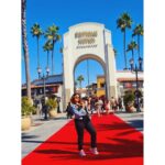 Aleeza Khan Instagram - Hollywood!!!! Where dreams Come true .... LOS ANGELOS CALIFORNIA.📍 YES I SAW A DREAM , AND I MADE IT COME TRUE. SINCE CHILDHOOD ALWAYS BEEN A FAN OF HOLLYWOOD MOVIES AND TV SHOWS. FROM BEING AS OLD 5YRS OLD TILL DATE. WHO SAYS DREAMS DONT COME TRUE... IF YOU HAVE THE COURAGE TO DREAM BIG AND MANIFEST IT EACH DAY AND NIGHT. IT TAKES QUITE A LONG PROCEDURE .. BUT IT DOES COME TRUE AGE NO LIMITS!!! TOTALLY BLESSED !! SPEECHLESS OUT OF WORDS .!!! SUPER EXCITED FOR THE @unistudios .WHAT A WONDERFUL DAY OUT AT THE STUDIOS. WORTH EVERY PENNY. TIMINGS 9AM TO 6PM ITS A HUGE PROPETY TAKES UR ENTIRE DAY !!!! STARTS FROM 100$ goes upto 170$ ( FOR GENERAL ENTRY) AND 200$ to 250 ( EXPRESS PASS SINGLE ENTRY TO UNLIMITED PASS) #TIP: EITHER START EARLY / OR IF U DONT WANNA WASTE TIME IN WAITING TAKE TYE EXPRESS PASS. #TIP: STARTS AT 9AM , ITS A HUGE PLACE, TO EXPERIENCE EVERYTHING AND NOT MISS OUT ON ANYTHING START UR DAY EARLY ..EARLY AS 7AM FINISH UR BREAKFAST AND GET READY AND LEAVE BY 8AM. TO BE THERE SHARP BY 9AM. FOOD WATER BOTTLES CAN BE TAKEN INSIDE, INCASE IF YOU WANNA SAVE UR EXTRA BUCKS AND TIME, CARRY UR OWN FOOD. OTHERWISE, FOOD, RESTAURANTS, COFFE SHOPS,UR FAVOURITE STARBUCKS TOO... EVERYTHING IS AVAILABLE INSIDE.SHOPPING FROM UR FAVOURITE MOVIE STORES US ALSO AVAILBLE. ABSOLUTELY 💯 💯 💯 MEET ALL UR FAVOURITE CHILDHOOD CHARACTERS, FAVOURIYE MOVIE SETS , RIDE EXPERIENCE, THEME PARKS, ETC. EVERYTHING AT ITS BEST!!! FROM TRANSFORMERS TO HARRY POTTER,FROM THE MUMMY TO JURASSIC WORLD , TO NINTENDO WORLD, SUPET MARIO BROS, NINJA TURTLE . FROM HOGWARTS TO SIMPSONS, SCOOBY DOO ,TO KRUSTYLAND, EVERTHING WAS JUST SO PERFECT !!! MEETING MY FAVOURITE TRANSFORMERS SHAKING HANDS TO DANCING WOTH THEM , MADE MY DAY 🤩🤩🤩 #universalstudios #themepark #hollywood #losangeles #california #transformers #themummy #Harrypotter #hogwarts #Hogwartsexpresss #nintendo #supermario #mario #scoobydoo #simpsons #jurassicpark #jurassicworld #krustyland #ninja #ninjaturtles #lifeofpets #lifeofadventure Universal Studios Hollywood