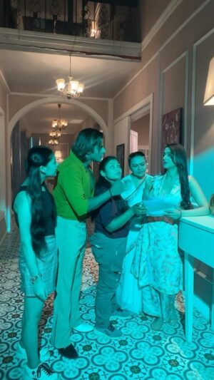 Amandeep Sidhu Instagram - Moye moye ki maa ki aankh…. @amandeep_sidhu___ @angel_shettyy @beautymalakar @archanasingh.more