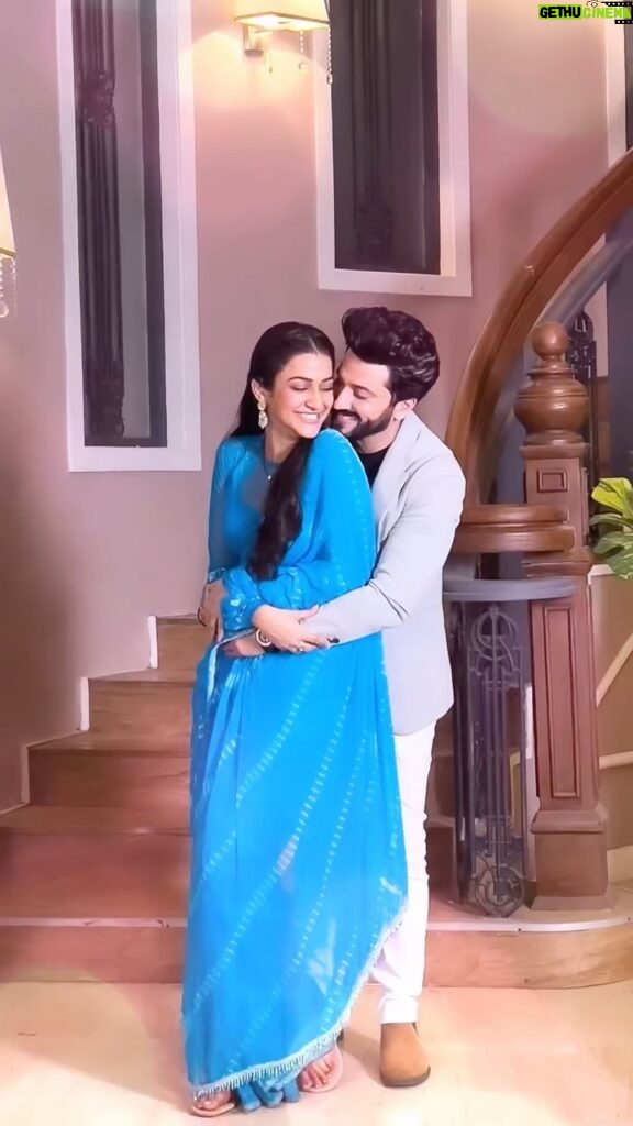 Amandeep Sidhu Instagram - There is a story behind every smile and every pose… Want to know? Catch us in SAUBHAGYAVATI BHAVA on @starbharat 10pm. . #amandeepsidhu #dheerajdhooper #RaSiya