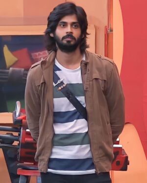 Amardeep Chowdary Instagram - Even when things are tough and people are mean, he keeps going, making his own way..

#voteforamardeep #supportamardeep #amardeep #biggboss7telugu #starmaa