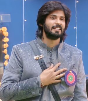 Amardeep Chowdary Instagram - A smile that steals the spotlight..

Outfit : @nsdesignerstudios 
Stylist : @harinireddym 

#amardeep #supportamardeep #biggboss7telugu #starmaa