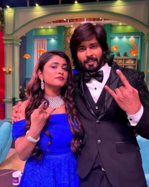 Amardeep Chowdary Instagram - Mass Raja 💣@amardeep_chowdary ❤️❤️
The Runner of BIGGBOSS Season 7 💣

Outfit : @pari.designers_ 👗

#biggboss7 #biggboss7buzz #biggboss7buzzz #telugubiggboss #biggbosstelugu #biggbosstelugu7 #biggboss7telugu #geeturoyal #exitinterview #biggbosstelugubuzz