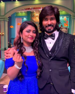 Amardeep Chowdary Instagram - Mass Raja 💣@amardeep_chowdary ❤️❤️
The Runner of BIGGBOSS Season 7 💣

Outfit : @pari.designers_ 👗

#biggboss7 #biggboss7buzz #biggboss7buzzz #telugubiggboss #biggbosstelugu #biggbosstelugu7 #biggboss7telugu #geeturoyal #exitinterview #biggbosstelugubuzz