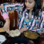 Amika Shail Instagram - You can't miss me hogging food at @1980s_a_nostalgic_restaurant , Calicut.❤️🤣 . . #AmikaShail #food #reels #calicut #kerala #foofvlog #trending 1980's A Nostalgic Restaurant