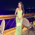 Anahita Bhooshan Instagram - Flip the page this one’s done 📄 Turned 25 😇😇 Thankyou for all your amazing birthday wishes guys still trying to catch up with the wishes you’ve sent my way🙈 I love you all you guys keep me going ❤️ . . . #birthdaypost #birthdaygirl #birthday Romeo Lane