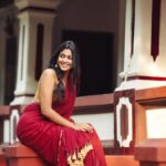 Ananthika Sanilkumar Instagram - roses are red….🌹❤️ : @athul_whiteramp 📸