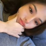 Angeli Khang Instagram - Late night selfies 🤪