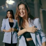 Anjali Arora Instagram - ki bolde sare? krdiye fer CHAKLO DHARLO😅