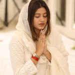 Anjali Arora Instagram - Kise chij di vi थोढ़ ni ओसनू शूक़र jo tera gave🙏🏻❤️ Finally i’m shifted to my dream house🏠🧿 #anjaliarora #arorahouse #dreamhome Arora's House