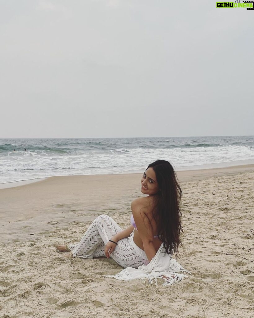 Anjali Tatrari Instagram - Goa dump : Part 1 🐒 #anjalitatrari South Goa