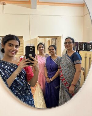Ankita Bhattacharyya Instagram - Amader Barir Kali Pujo 🙏❤️
Joy Ma 🙏