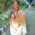 Ankita Bhattacharyya Instagram - Sananda তিলোত্তম ❤️ Thank you Sananda r puro team ke R @moumitasarkarroy Boudi ke amader etto Shundor ekta evening e invite korar jonno 🫰🏻🥰