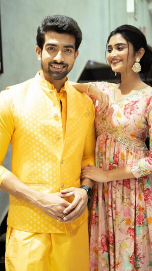 Ankita Mallick Instagram - মা দুর্গার আসতে মাত্র কিছুদিন বাকি, 
পুজোর কেনাকাটাতে তাই আর দেওয়া যাবেনা ফাঁকি, 
Style bazaar এর “পুজোর সেরা সাজ” দিয়ে, 
উঠবে মন মেতে, ঢাক ফুচকা আড্ডা আর প্যান্ডেল হপিং নিয়ে।।
@style.baazar 

Thanks to @wonderz_entertainment for the association. 

#Stylebaazar #pujorserasaaj #durgapujo #festivecollections #fashion
