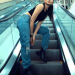 Ankita Mallick Instagram - Strike a pose ⚡🚨 . . #instagood #instafashion #instalike #instadaily #ootd #igers #trending #explore #viral #love