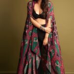 Anshula Kapoor Instagram - My journey of self acceptance has had its highs and lows, but I have come a long way from the girl who I once was. I am proud of where I am today. Embrace your body because there’s no one like you🤍 @nykdbynykaa #AnshulaKapoorForNykd #bodypositivity #selflove #nykdcircle #nykdbynykaa #Ad