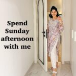 Anshula Kapoor Instagram - Spend Sunday afternoon with me! I’ve been a bit inconsistent with the gym this month so I’m actually proud of myself for working out on a Sunday! With the delayed monsoon in bombay, the heat has been unreal. I find myself reaching out more and more for breathable fabrics in easy to wear silhouettes. Mulmul cotton is always top of my list and the Kurtas & palazos from @houseofchikankari.in are some of my favs! Super lightweight, super cute & it keeps me cool all day. (The palazos have a comfy waist because of the elastic band 😍) I love that they are handcrafted in Lucknow and the company was actually founded in the lockdown of 2020 by a mother daughter duo. Check them out if you haven’t already. I promise you won’t regret it! And you can easily dress them up or down depending on what you have going on that day. #Ad #Chikankari #HouseOfChikankari