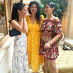 Anshula Kapoor Instagram - Sunday shenanigans 💛💃🏽