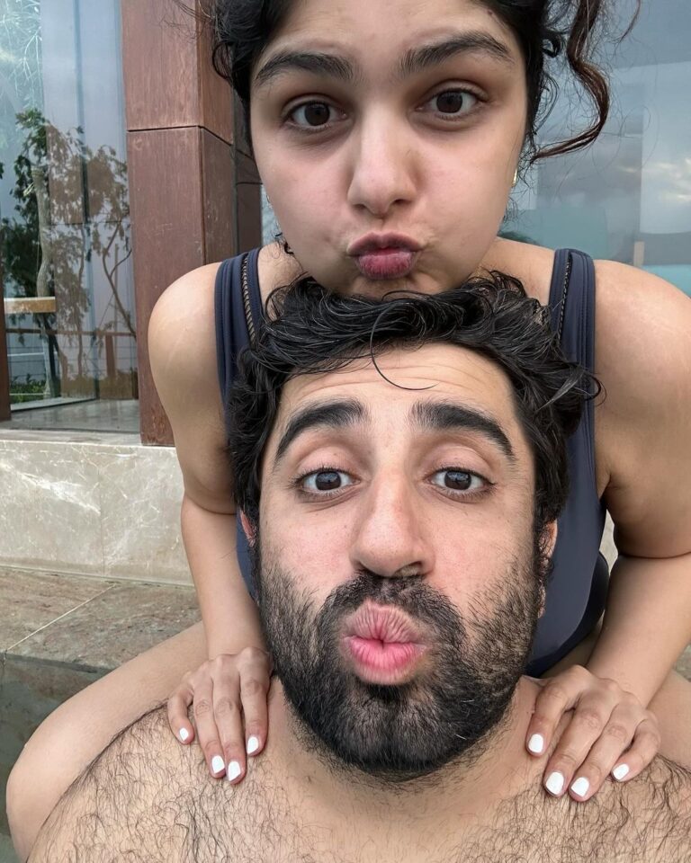 Anshula Kapoor Instagram - Happy birthday to the reason I smile my biggest smiles. Thank you for making me feel loved every single day. For making my okay days turn into amaze days. Promise I’ll always laugh at even your lamest jokes forever 🤣 Easy breezy @rohanthakkar1511 ♾️
