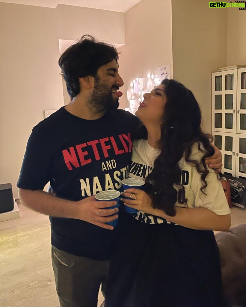 Anshula Kapoor Instagram - Happy birthday to the reason I smile my biggest smiles. Thank you for making me feel loved every single day. For making my okay days turn into amaze days. Promise I’ll always laugh at even your lamest jokes forever 🤣 Easy breezy @rohanthakkar1511 ♾️