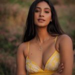 Anukreethy Vas Instagram - Last from this series 🌻🌼☀️ . A burst of yellow in the golden hour, where smiles and flowers bloom. 🌻🌼☀️ . Captured by @kilaruness 📸 . #goldenhour #flowers #anukreethyvas #photography . #goldenhour #goldenhourmagic #smileandshine #yellow #anukreethyvas #tollywood #tollywoodactress #kollywood #kollywoodcinema #kollywoodactress #photography Hyderabad
